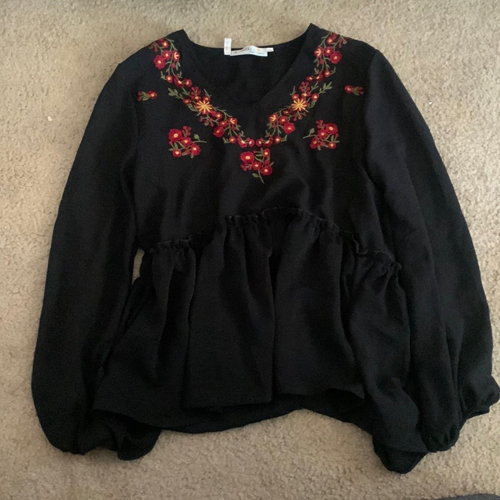 Available by Angela Fashion Floral Blouse